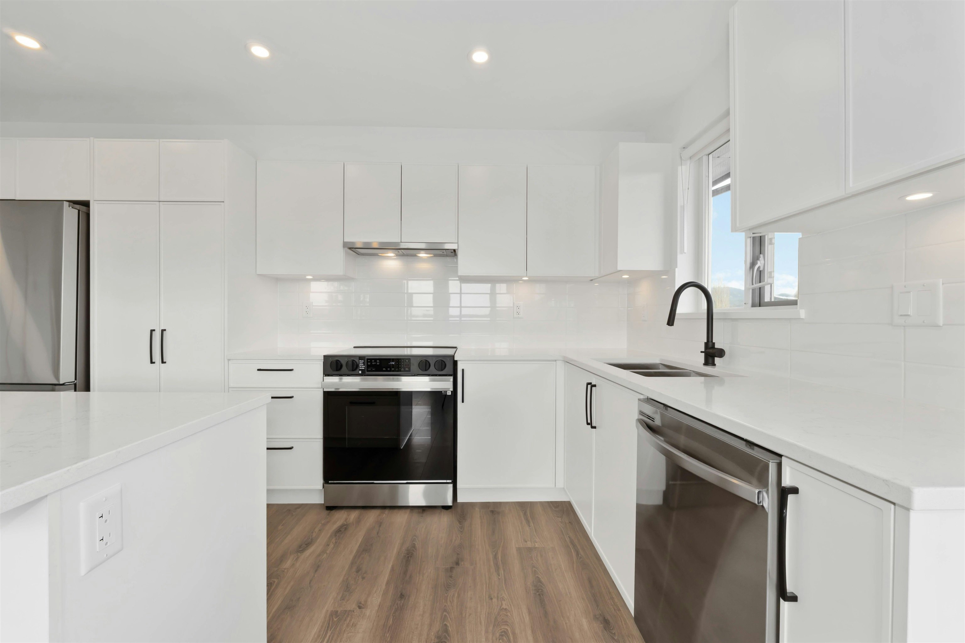 407-22575 Brown Avenue, Maple Ridge, BC, V3E 3N2 - 12