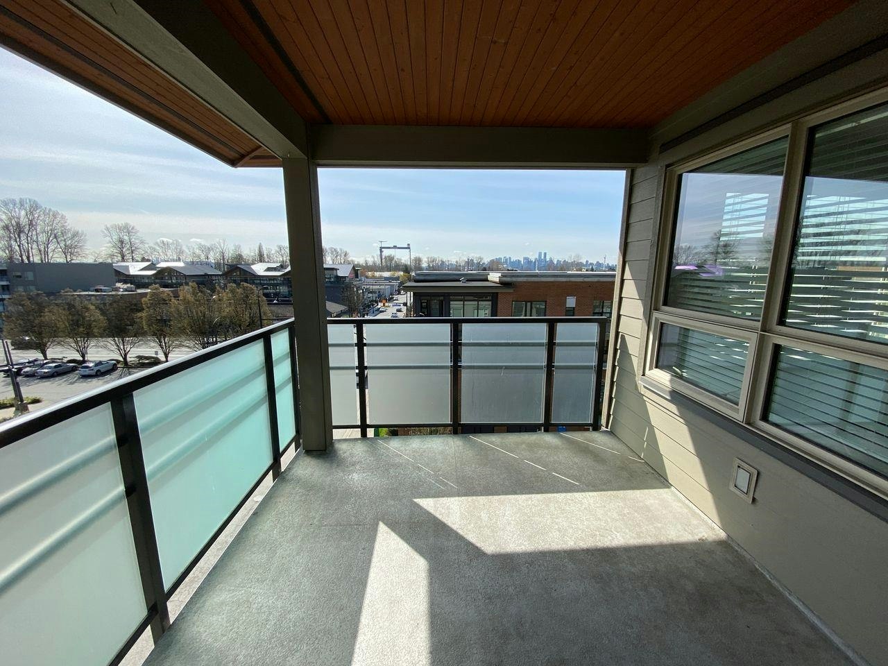 509-1679 Lloyd Avenue, North Vancouver, BC, V7P 0A9