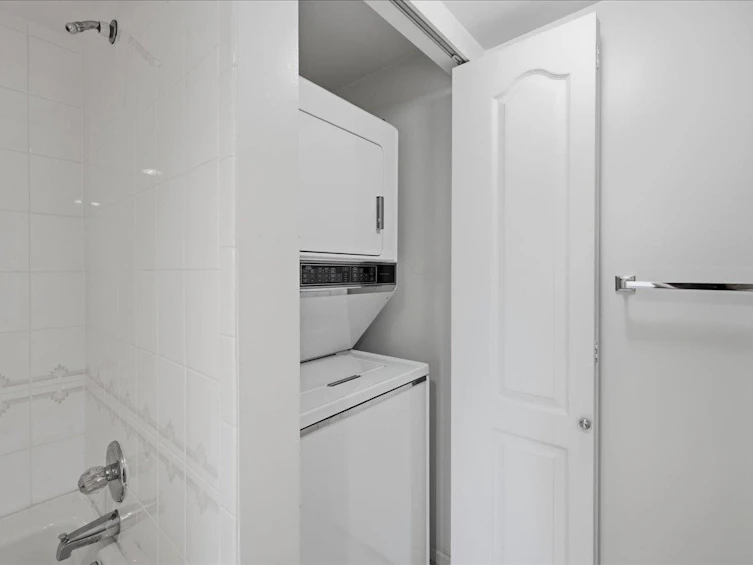 303-2250 SE Marine Drive, Vancouver, BC, V5P 2S2 - 24