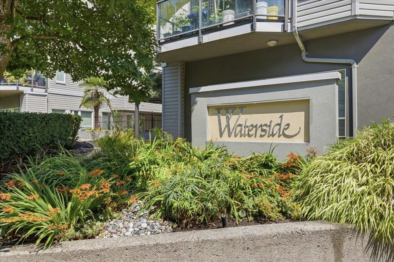 303-2250 SE Marine Drive, Vancouver, BC, V5P 2S2 - 3