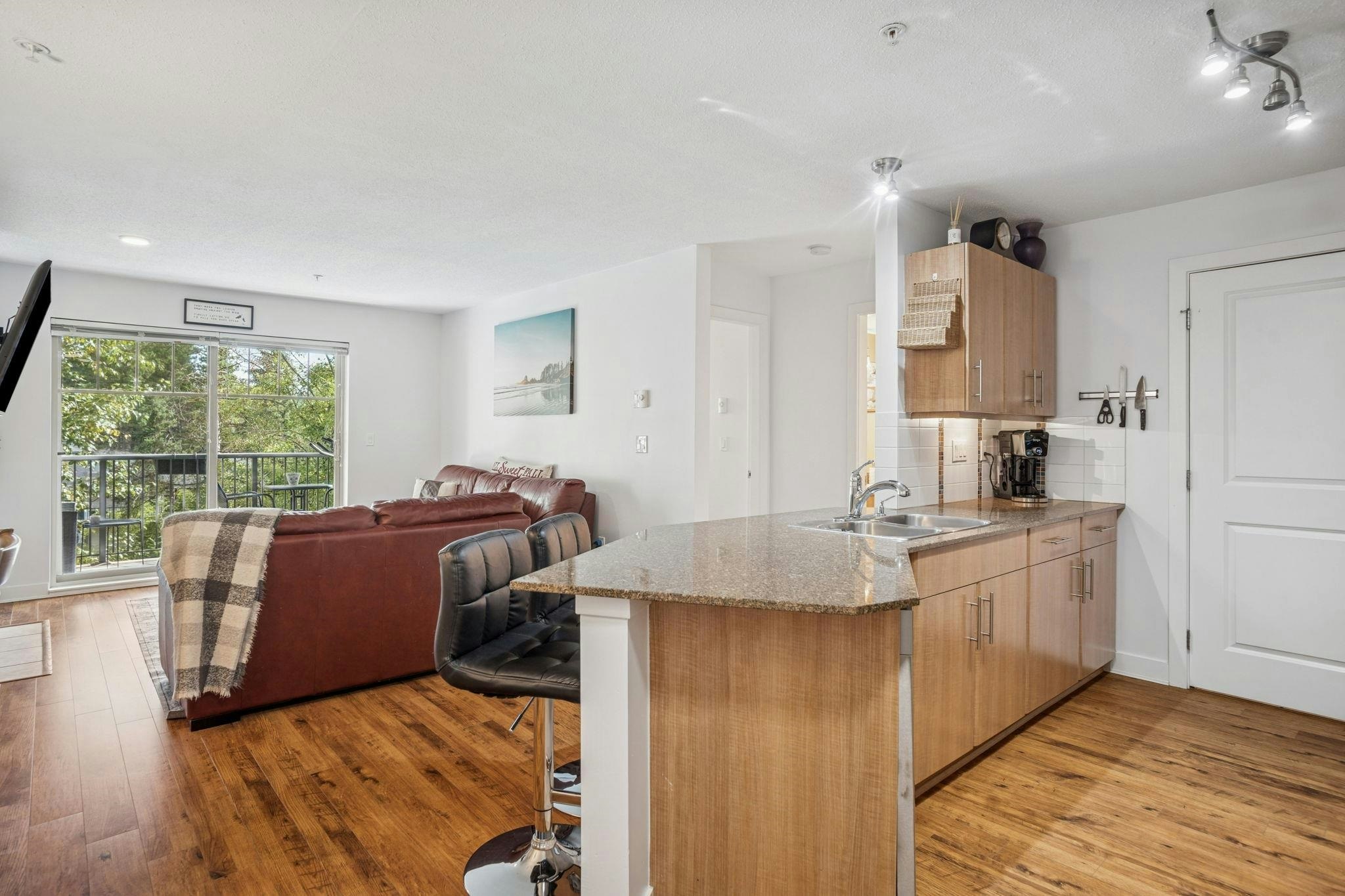 305-12020 207a Street, Maple Ridge, BC, V2X 8V2 - 9