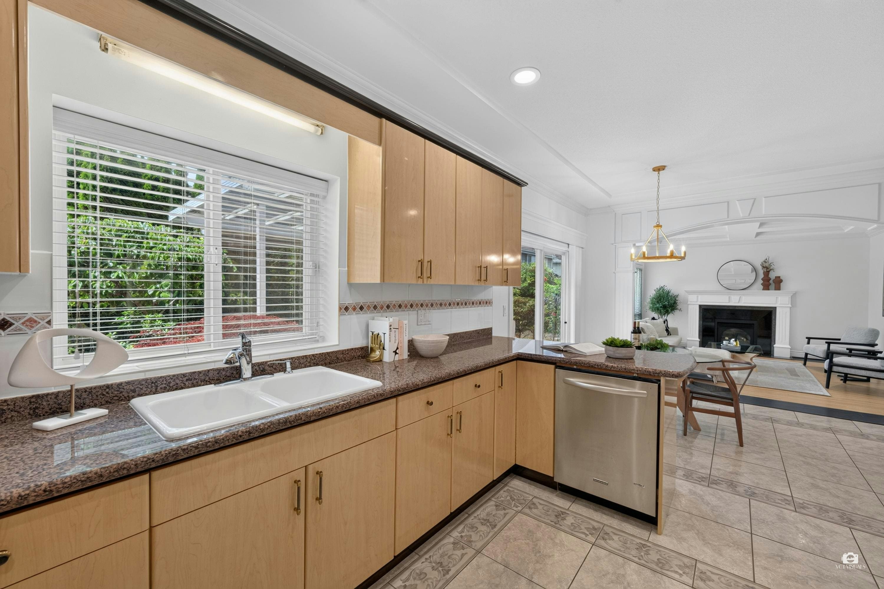 6286 Dunsmuir Crescent, Richmond, BC, V7C 5R6 - 36