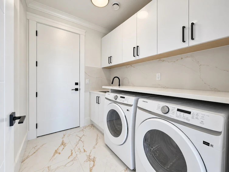 1-8760 Millmore Road, Richmond, BC, V7C 1S9 - 9