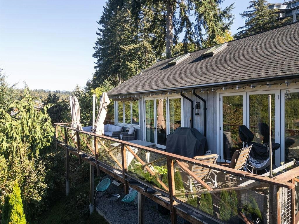 354 Headlands Road, Gibsons, BC, V0N 1V8 - 7