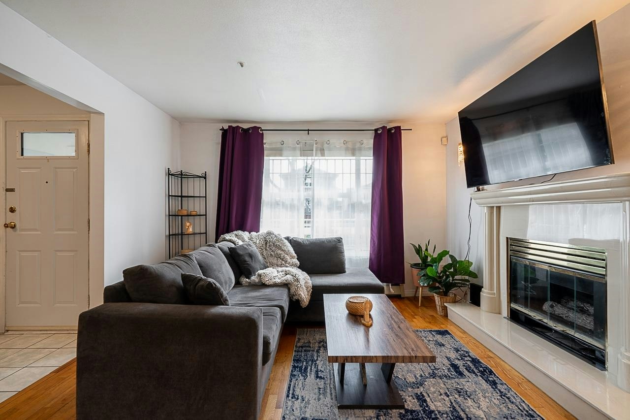 1407 E 12th Avenue - 4