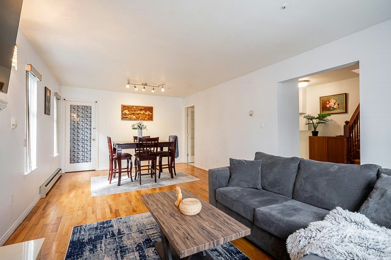 1407 E 12th Avenue - 3