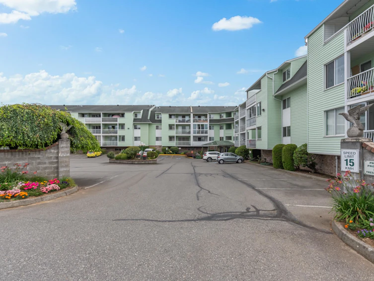 217-31850 Union Avenue, Abbotsford, BC, V2T 4V2 - 2