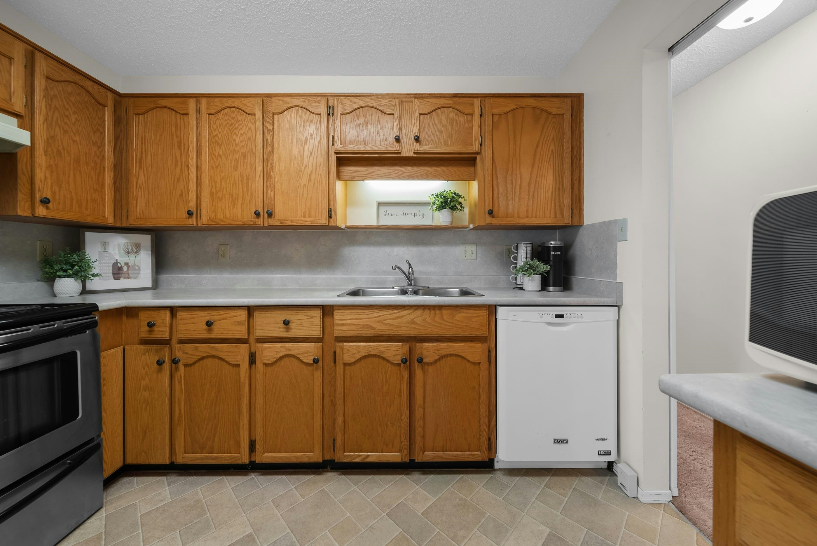 217-31850 Union Avenue, Abbotsford, BC, V2T 4V2 - 10