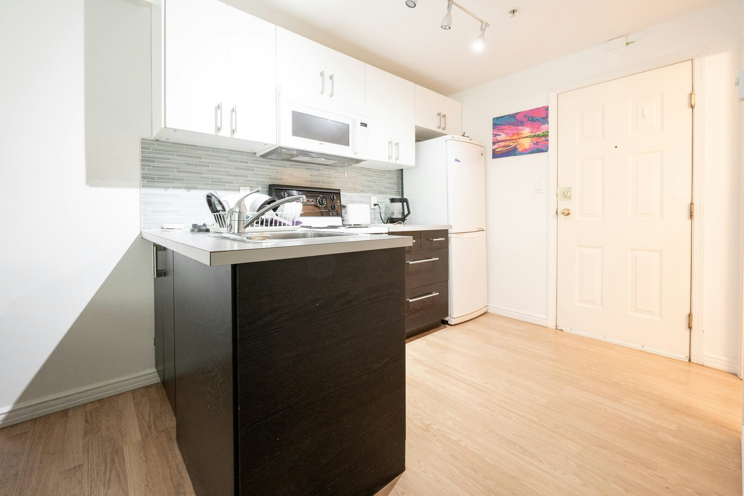 104-1940 Barclay Street, Vancouver, BC, V6G 1L3 - 9