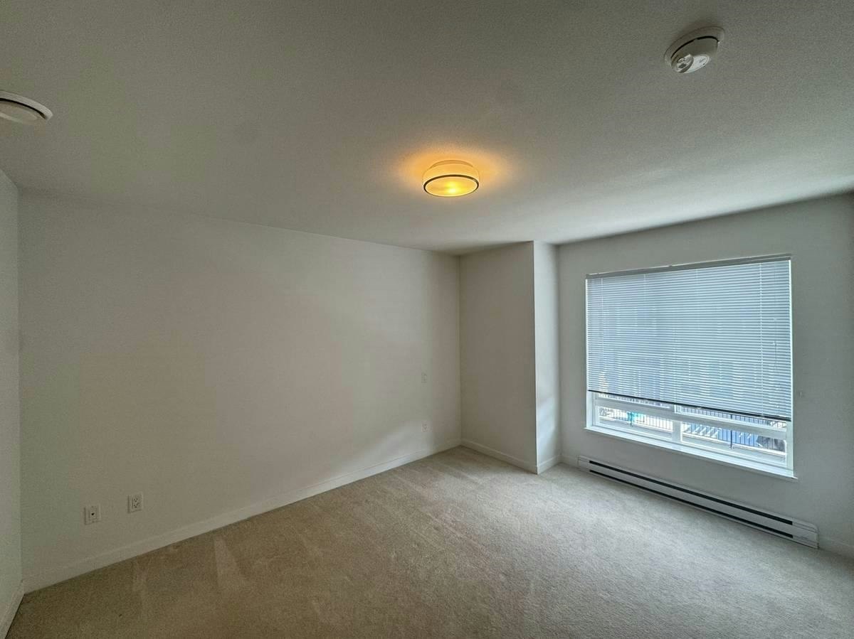 15828 27 Ave, Surrey, BC, V3Z 0X4 - 3