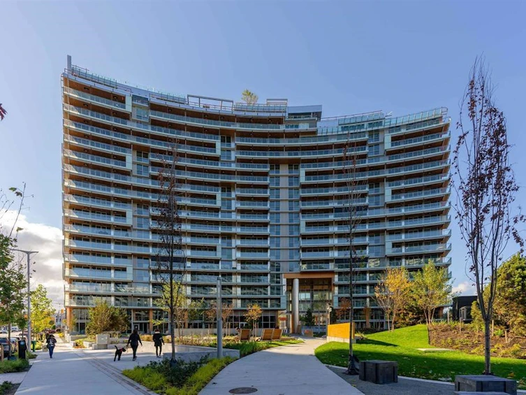 909-1768 Cook Street, Vancouver, BC, V5Y 0N3