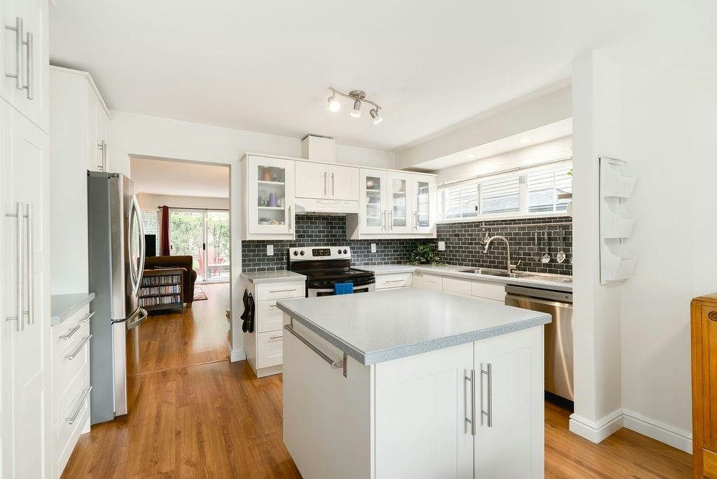 795 Noons Creek Drive - 4
