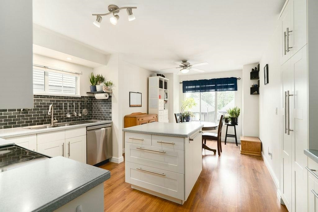 795 Noons Creek Drive - 3