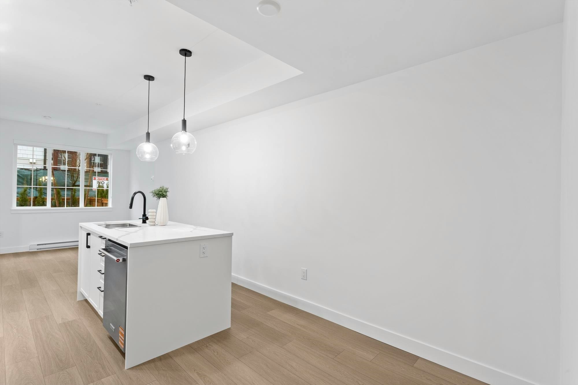 120-720 Robinson Street, Coquitlam, BC, V3J 0P9 - 11