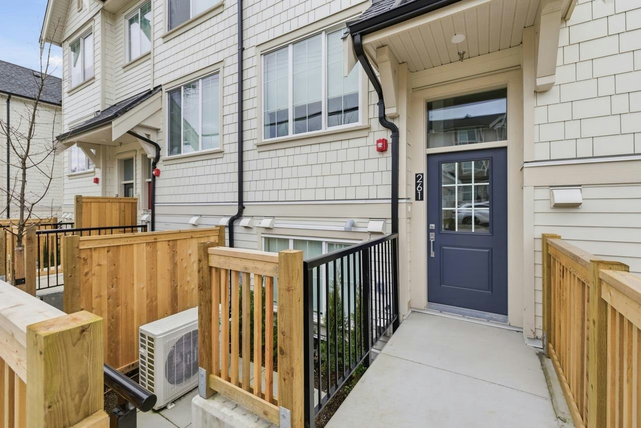 239-720 Robinson Street - 2