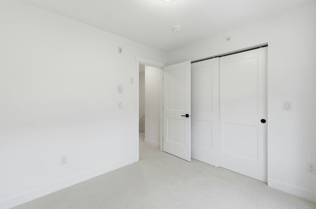 235-720 Robinson Street, Coquitlam, BC, V3J 0P9 - 22