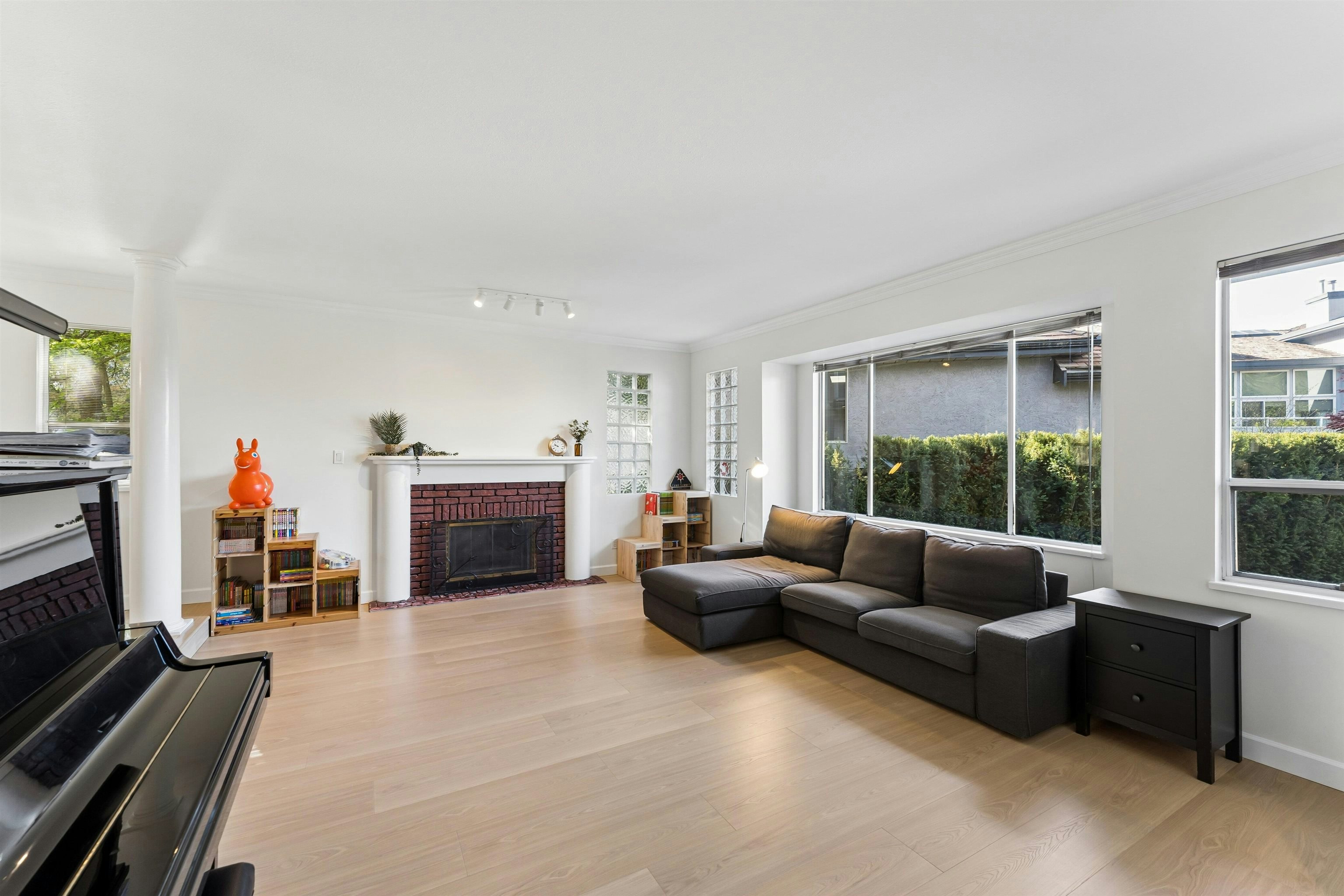 5399 Westhaven Wynd, West Vancouver, BC, V7W 3E8 - 5