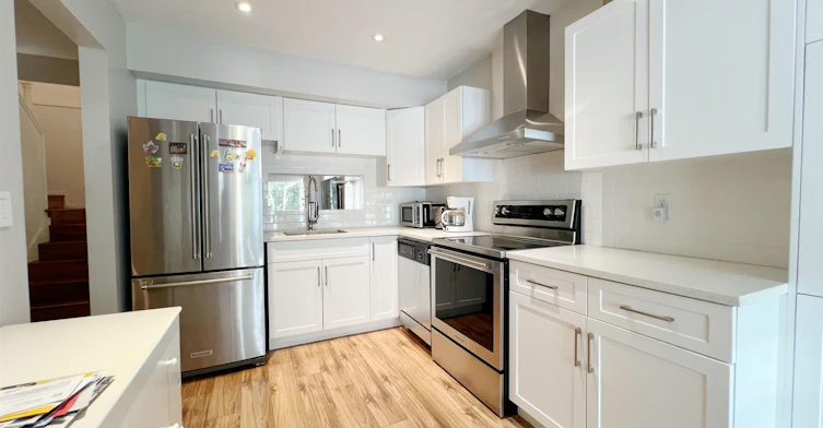 17-1141 Eagleridge Drive, Coquitlam, BC, V3E 1K1