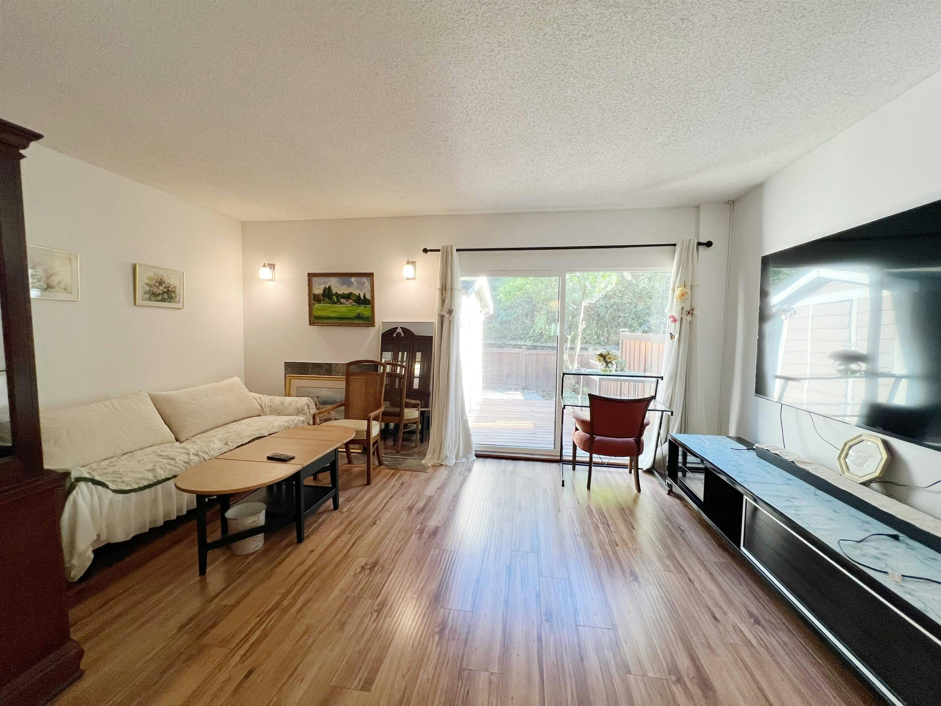17-1141 Eagleridge Drive, Coquitlam, BC, V3E 1K1 - 3