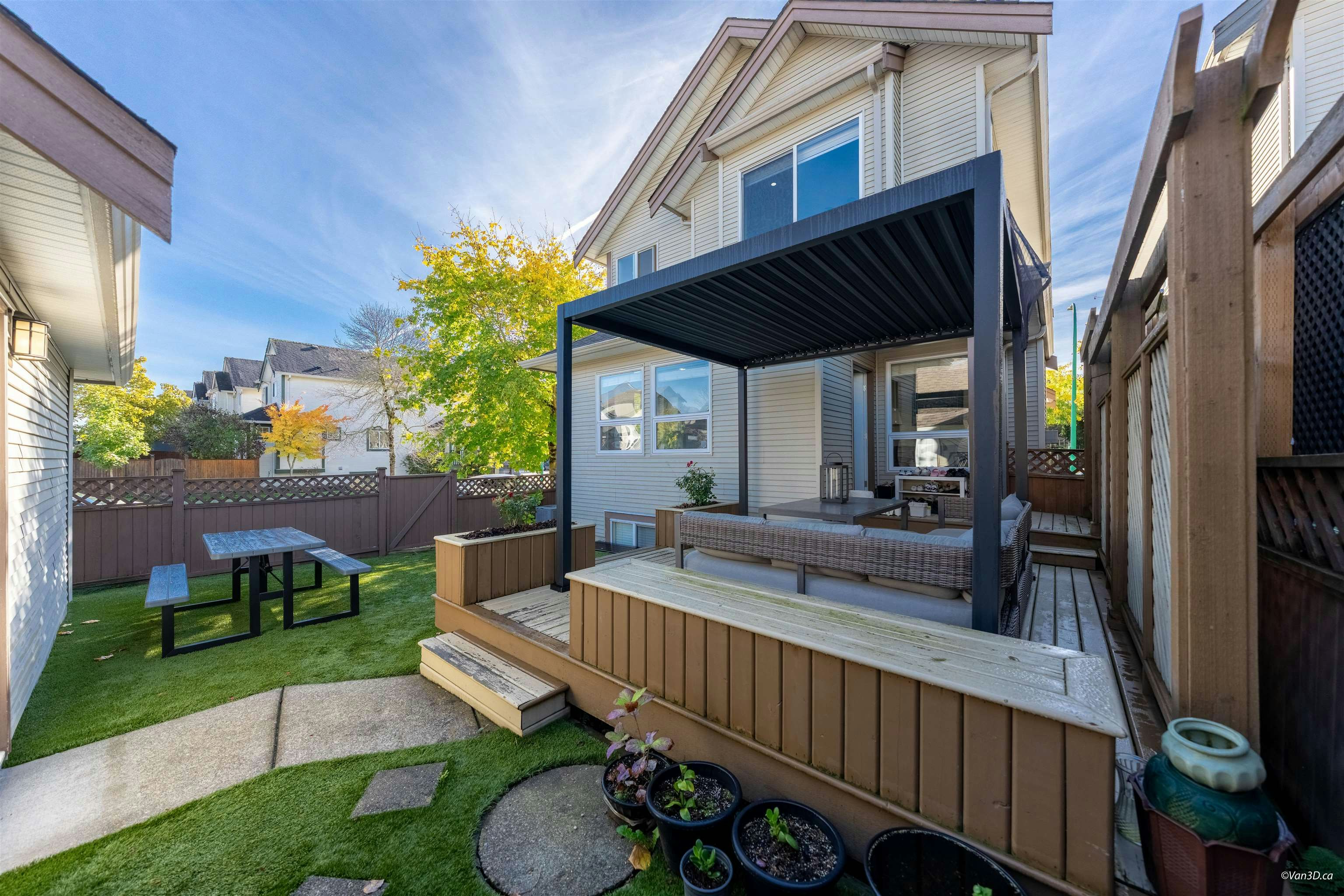 19099 68 Avenue, Surrey, BC, V4N 5P3 - 16