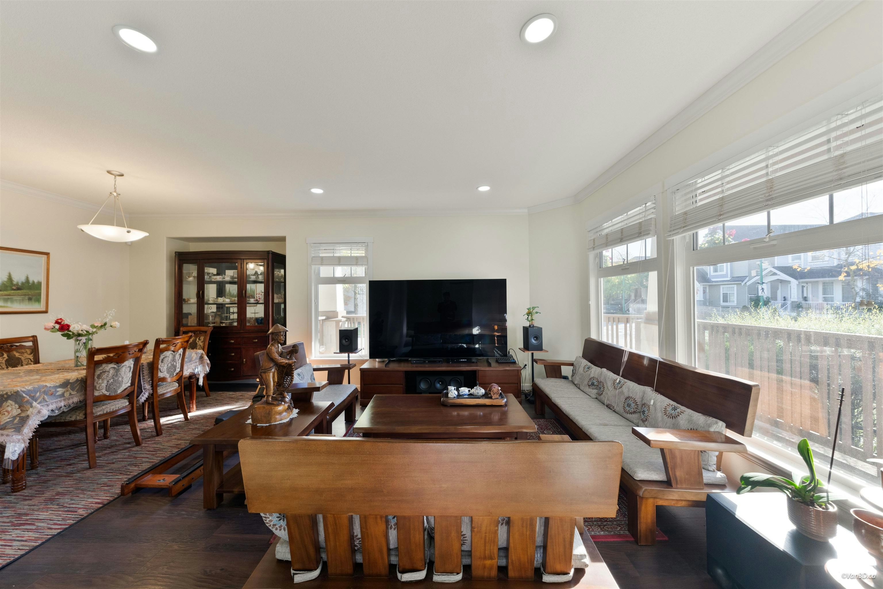 19099 68 Avenue - 3