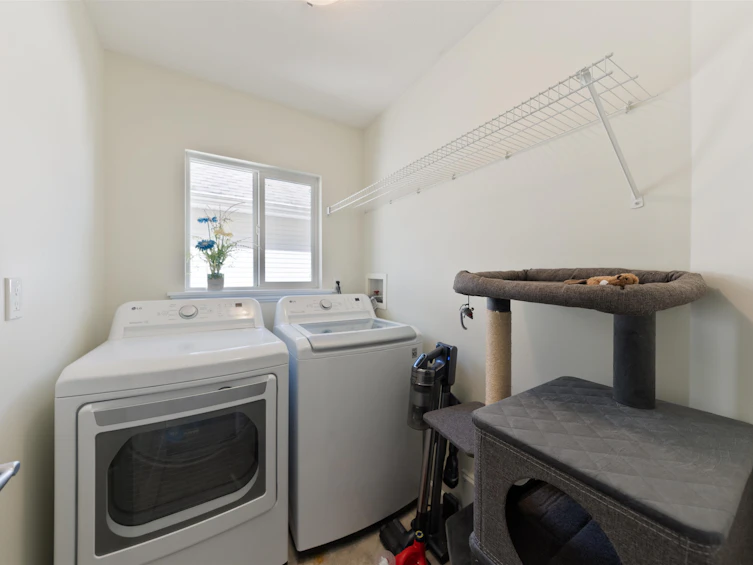 19099 68 Avenue, Surrey, BC, V4N 5P3 - 20