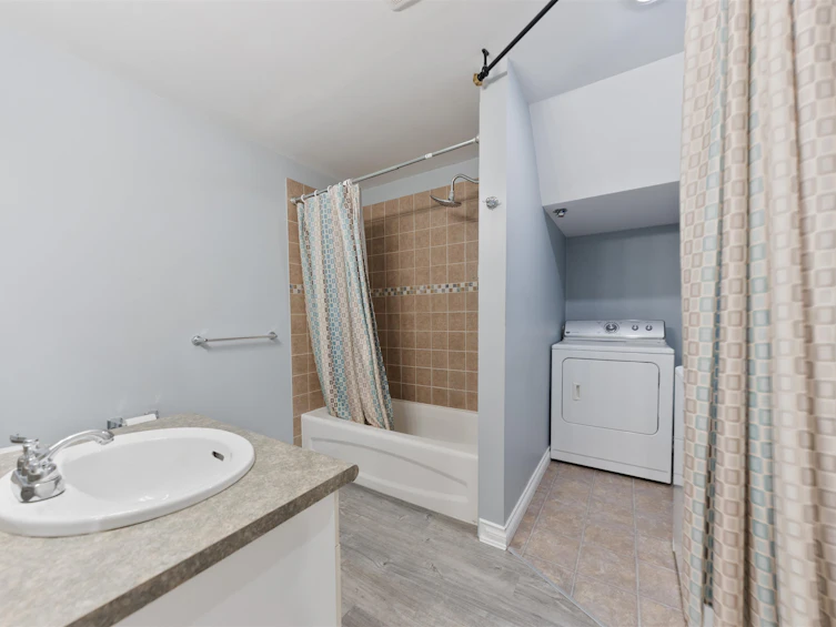19099 68 Avenue, Surrey, BC, V4N 5P3 - 31