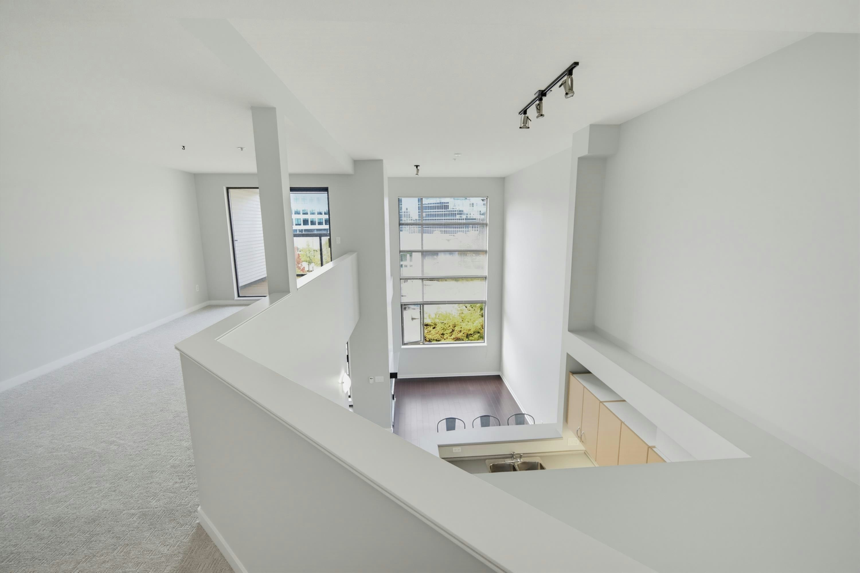 423-10866 City Parkway, Surrey, BC, V3T 5W9 - 22