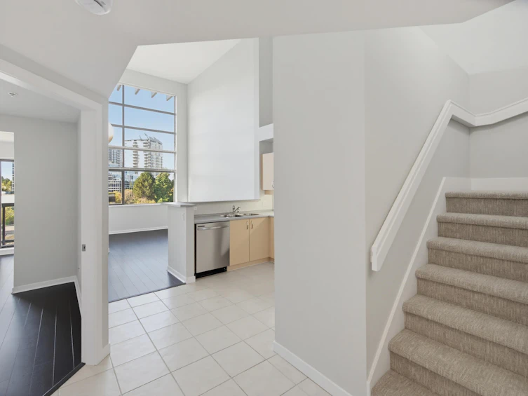 423-10866 City Parkway, Surrey, BC, V3T 5W9 - 21