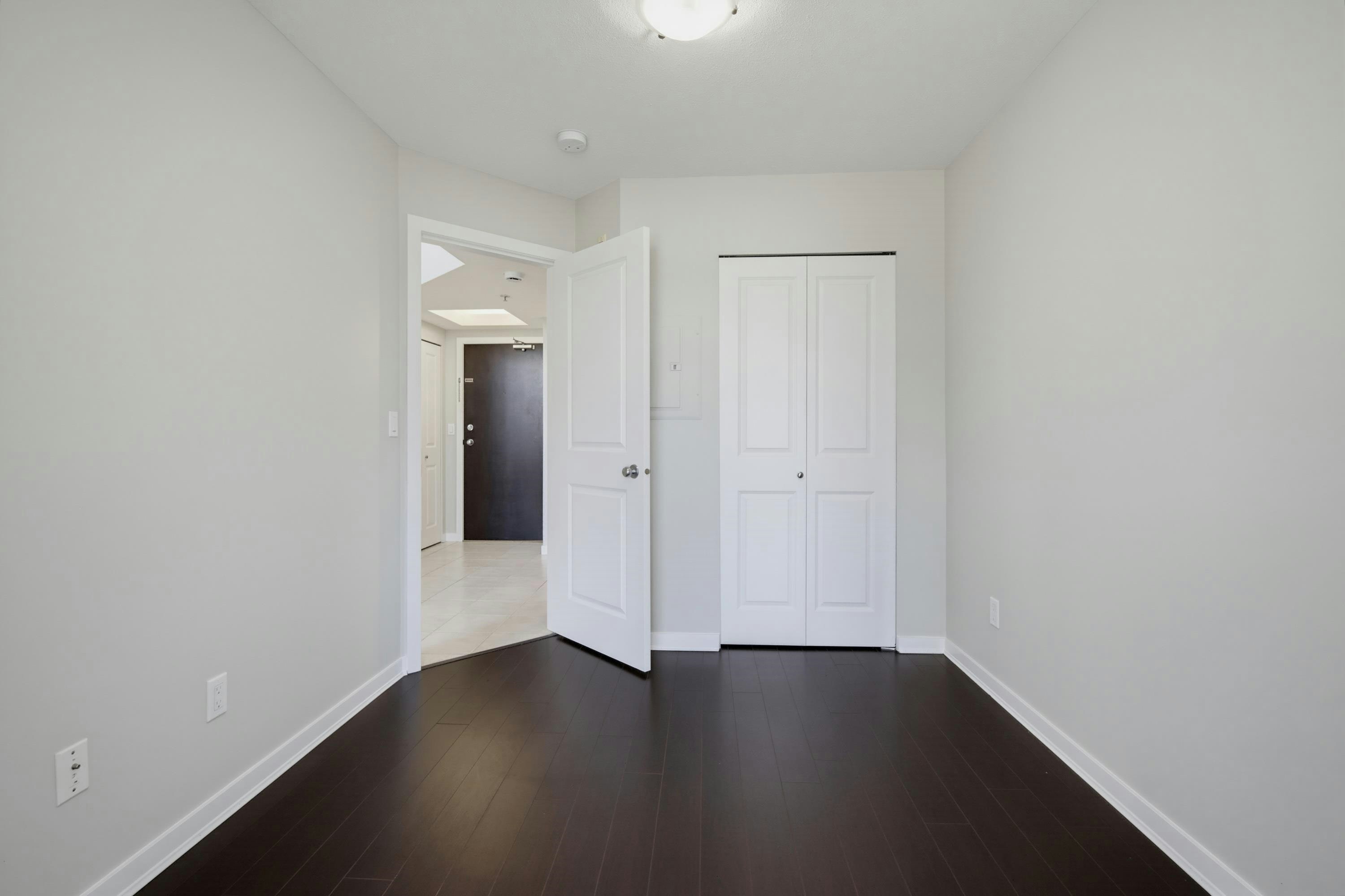 423-10866 City Parkway, Surrey, BC, V3T 5W9 - 18