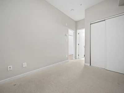 303-13768 108 Avenue - 5