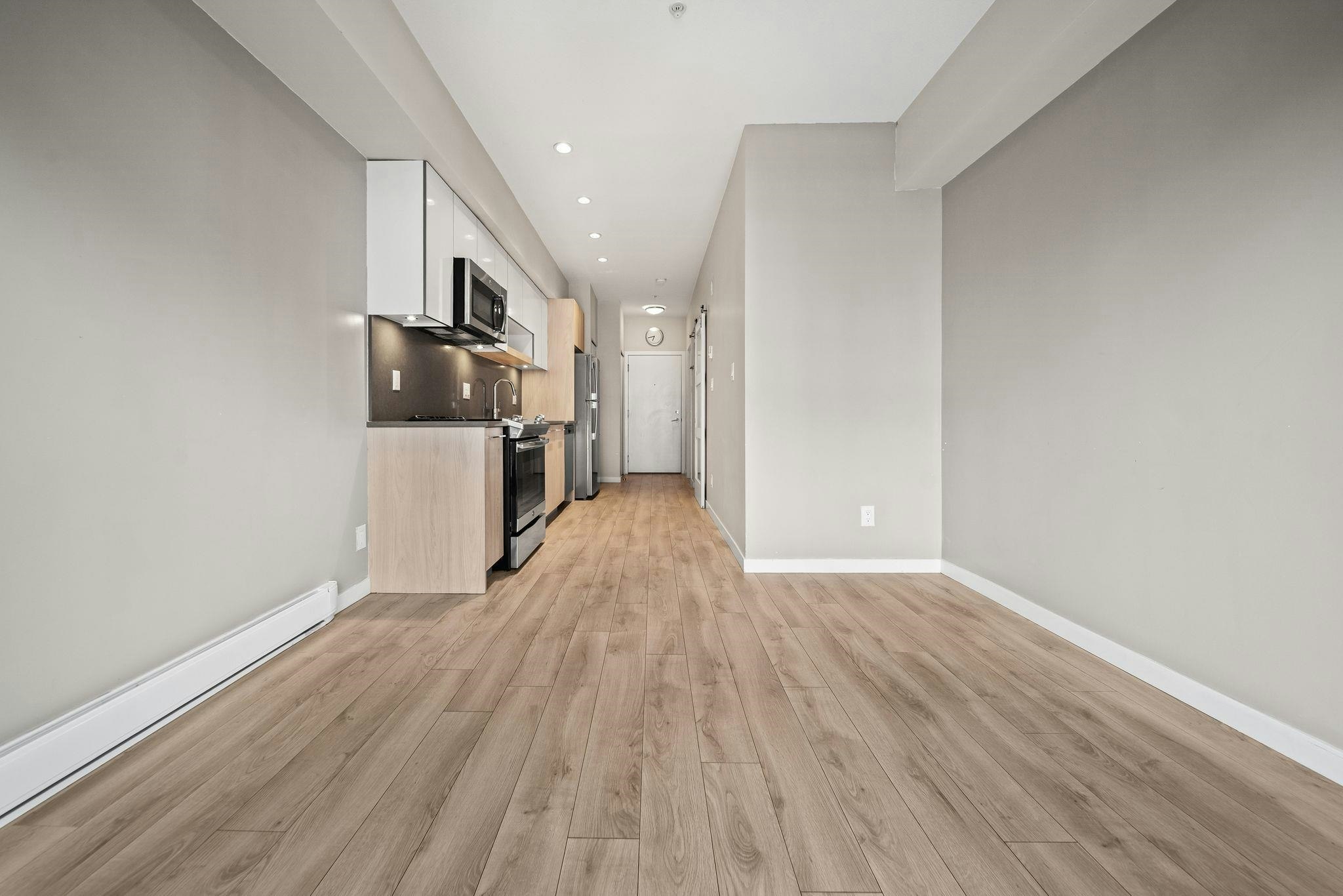 303-13768 108 Avenue, Surrey, BC, V3T 0L9 - 16