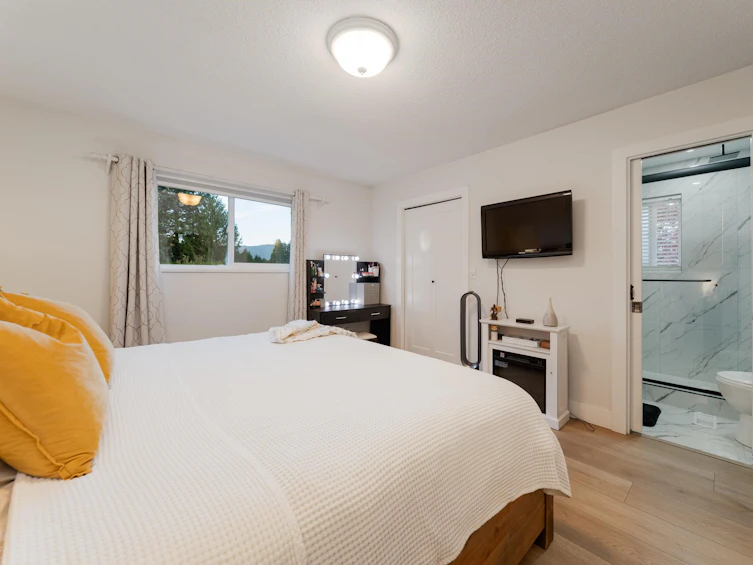 327 Mount Royal Court, Port Moody, BC, V3H 3Z3 - 27