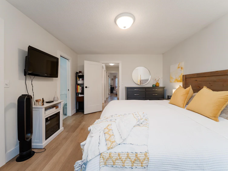 327 Mount Royal Court, Port Moody, BC, V3H 3Z3 - 28