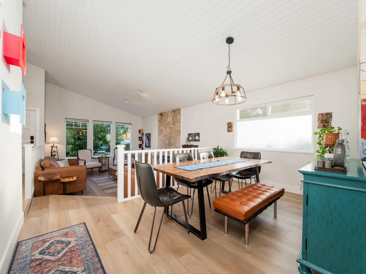 327 Mount Royal Court, Port Moody, BC, V3H 3Z3 - 6