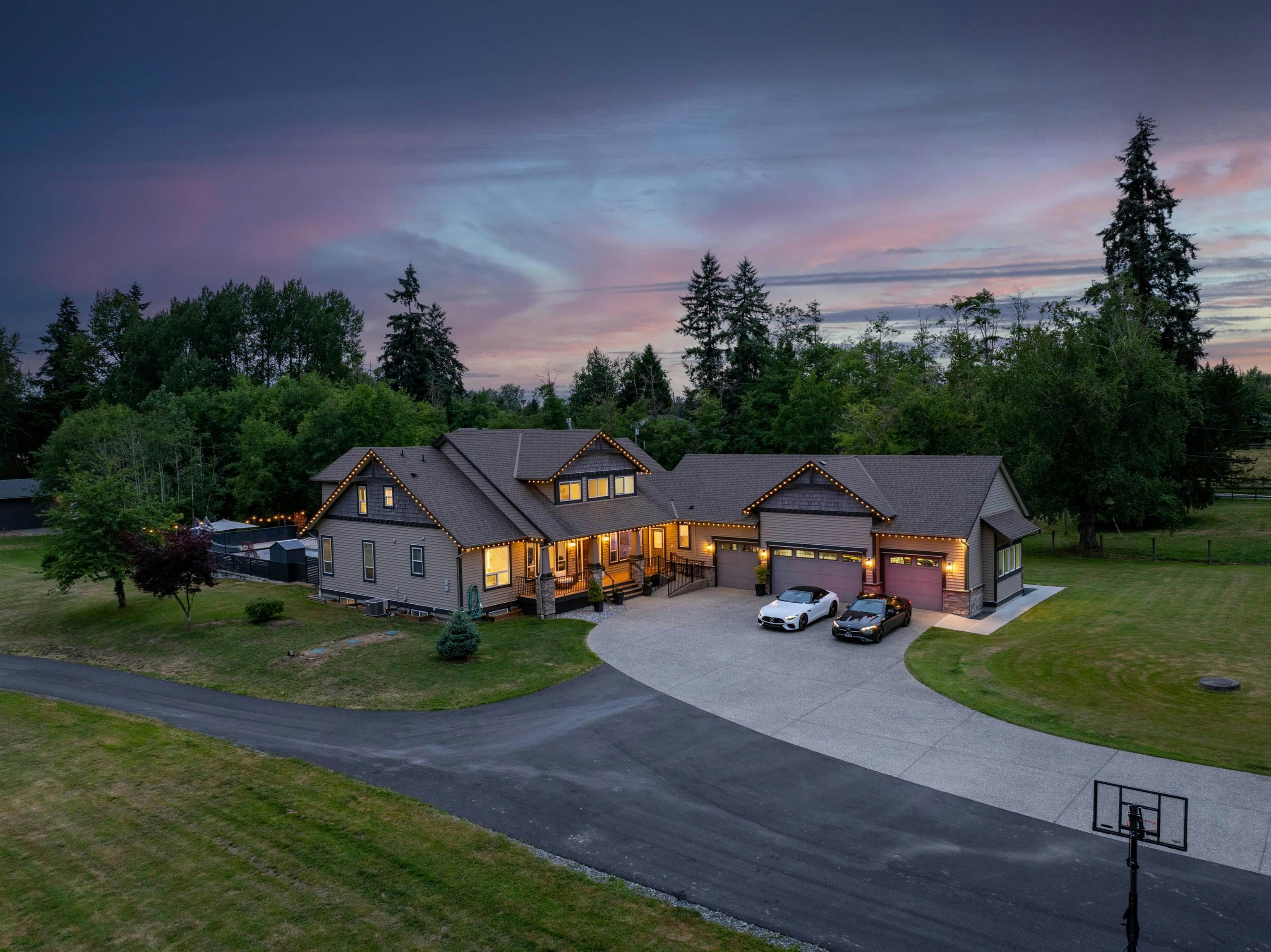 6453 260 Street, Langley, BC, V4W 1V3