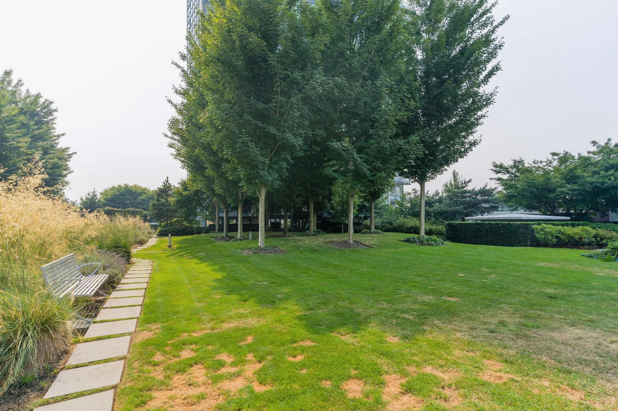 1402-2225 Holdom Avenue, Burnaby, BC, V5B 0A1 - 27