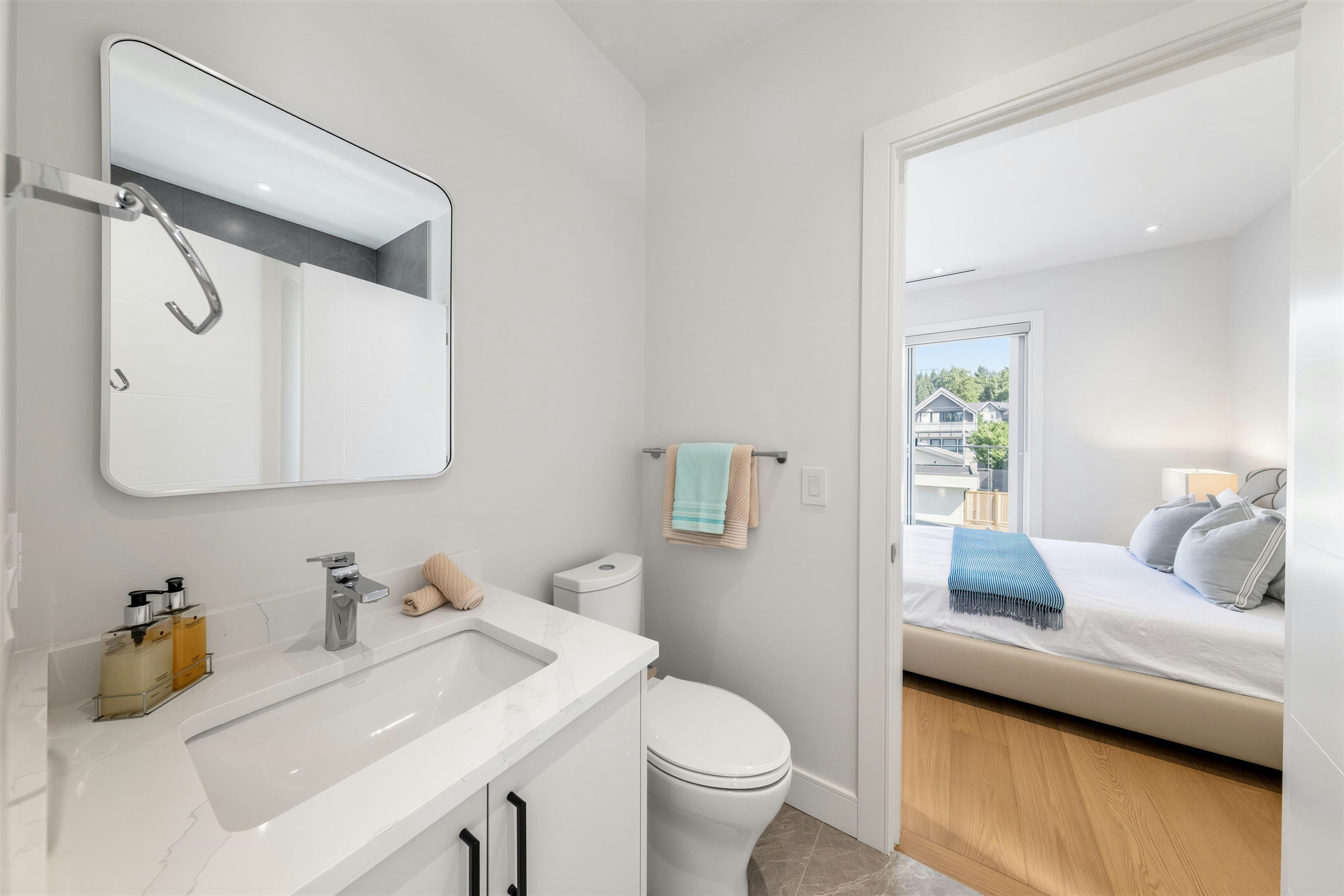 840 E 14th Street, North Vancouver, BC, V7L 2P6 - 30