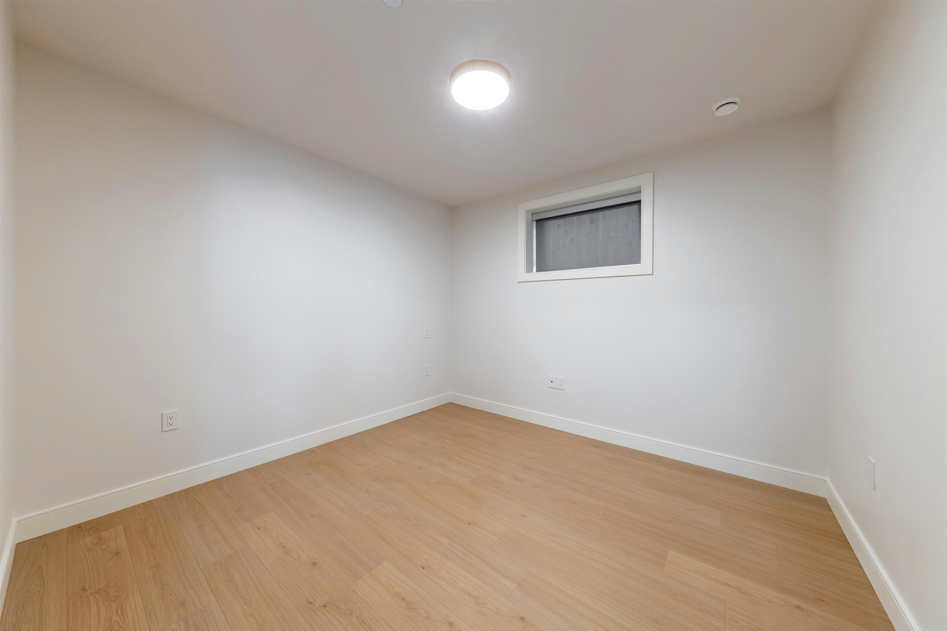 840 E 14th Street, North Vancouver, BC, V7L 2P6 - 38