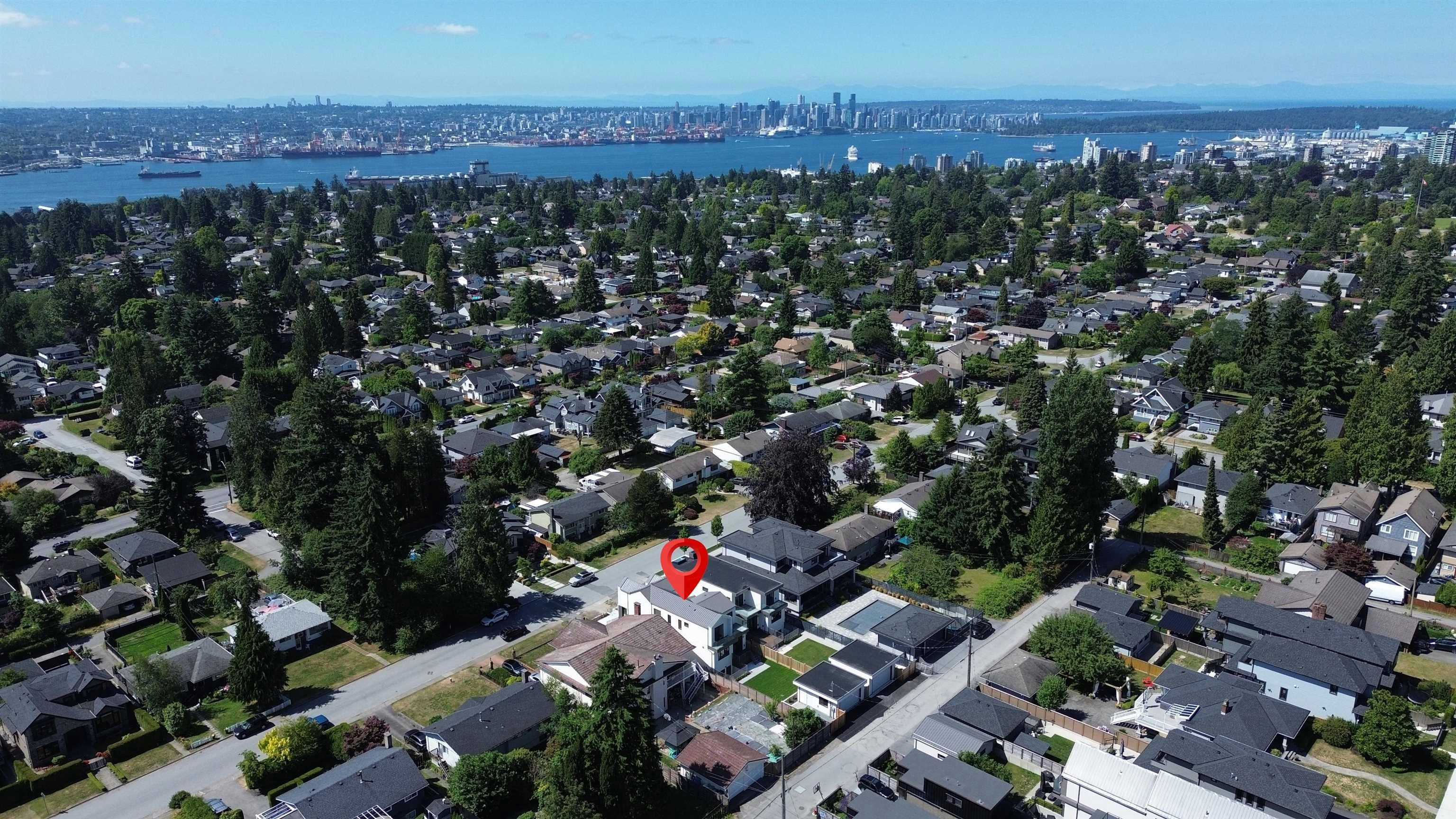 840 E 14th Street, North Vancouver, BC, V7L 2P6 - 40