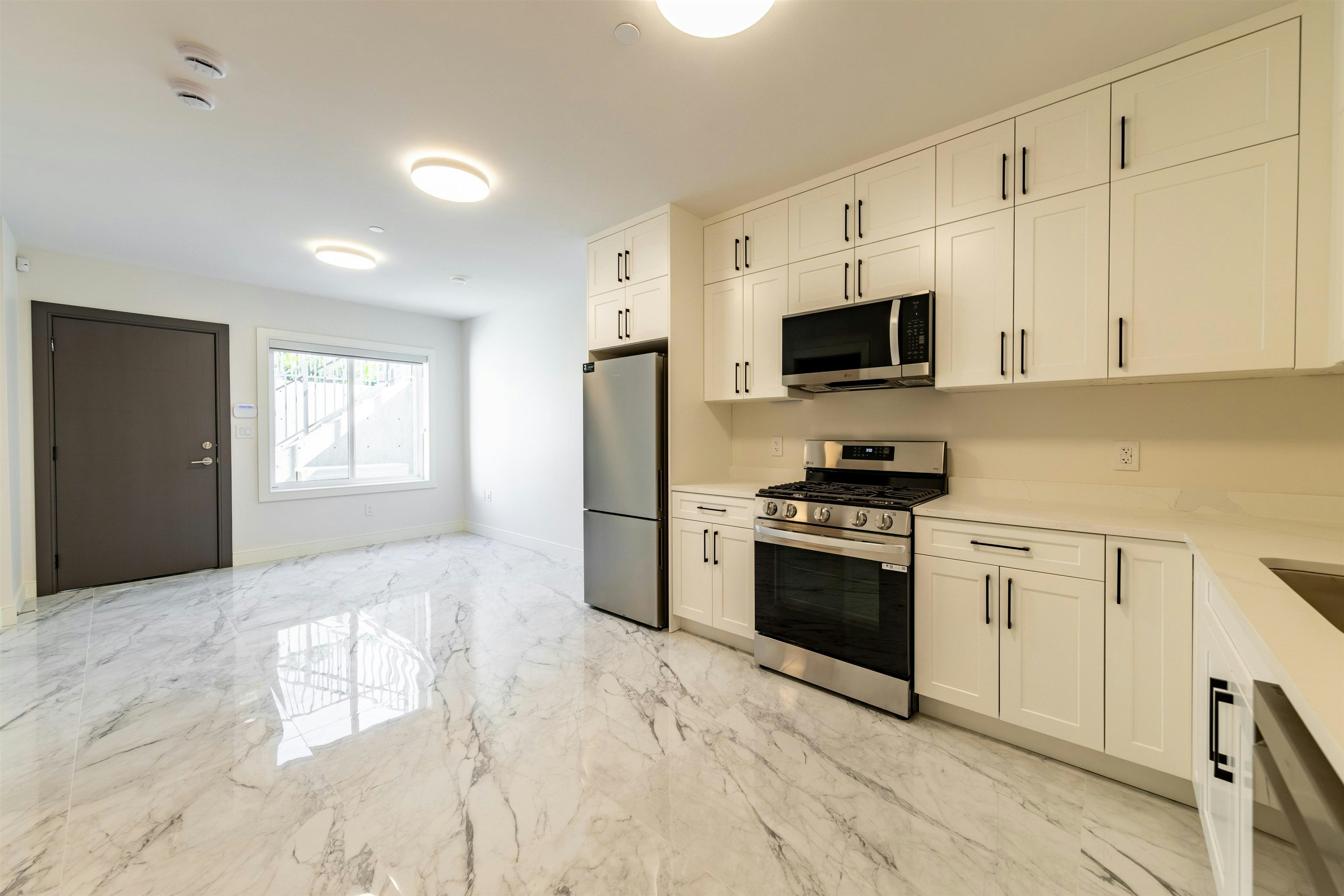 840 E 14th Street, North Vancouver, BC, V7L 2P6 - 36