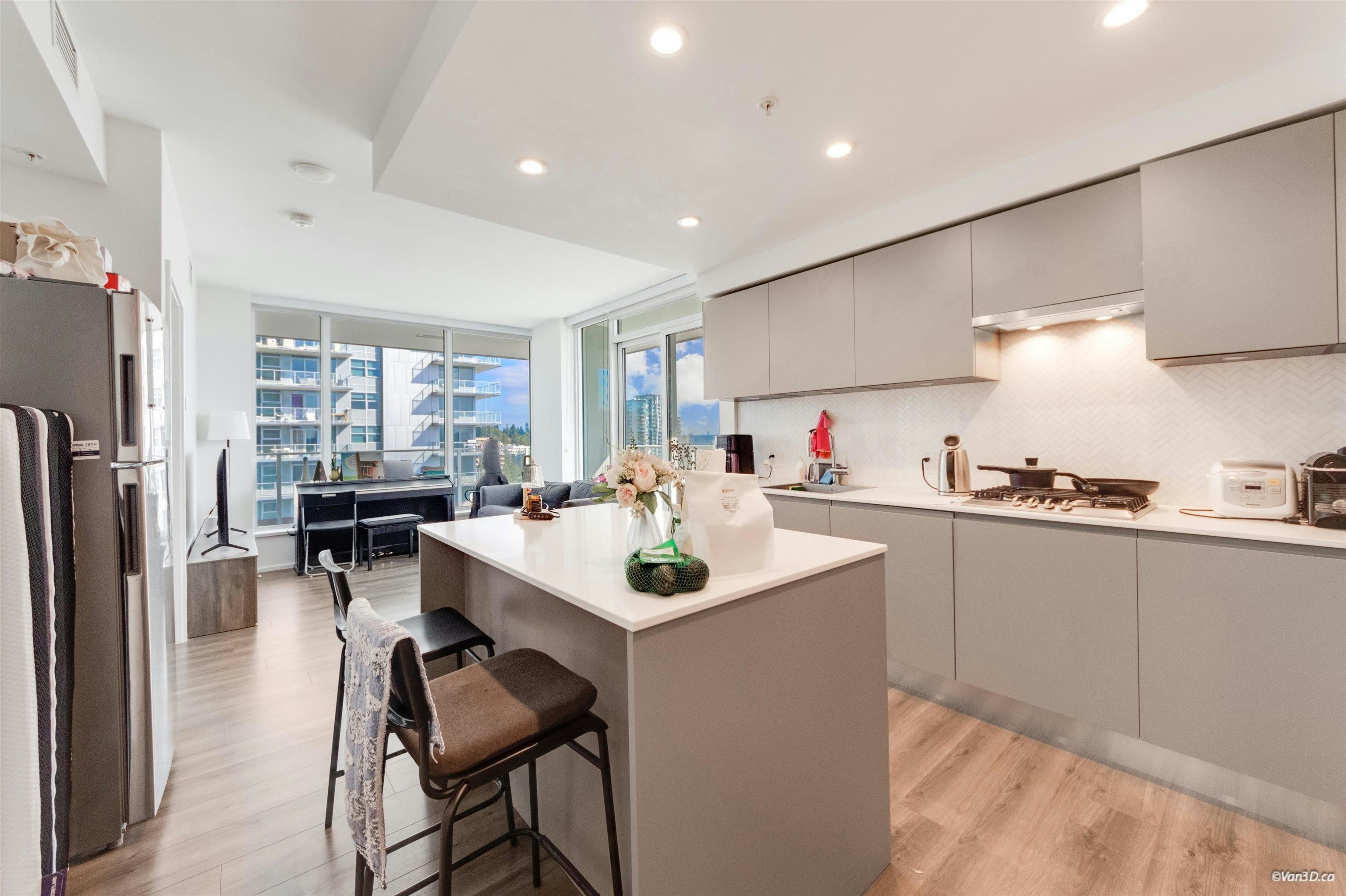 905-3833 Evergreen Place, Burnaby, BC, V3J 0M2 - 5
