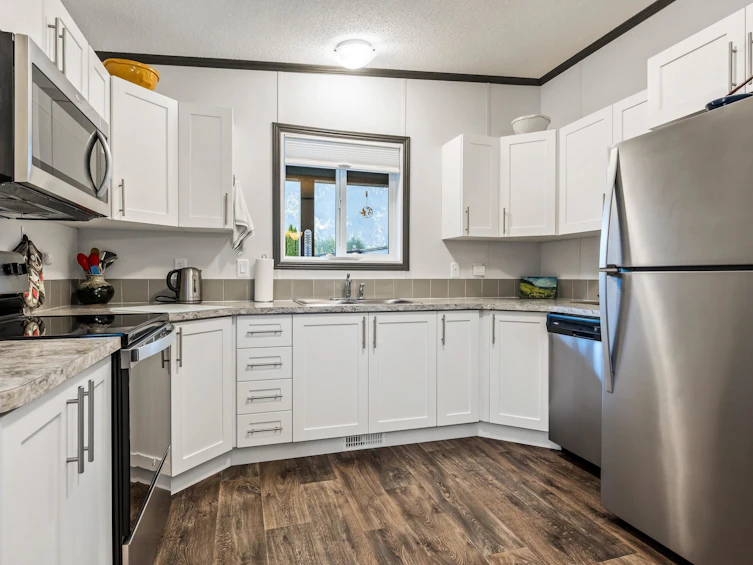18-63071 Flood Hope Road, Hope, BC, V0X 1L2 - 11