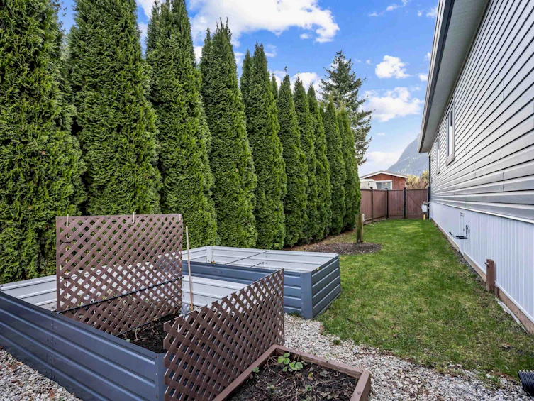 18-63071 Flood Hope Road, Hope, BC, V0X 1L2 - 26