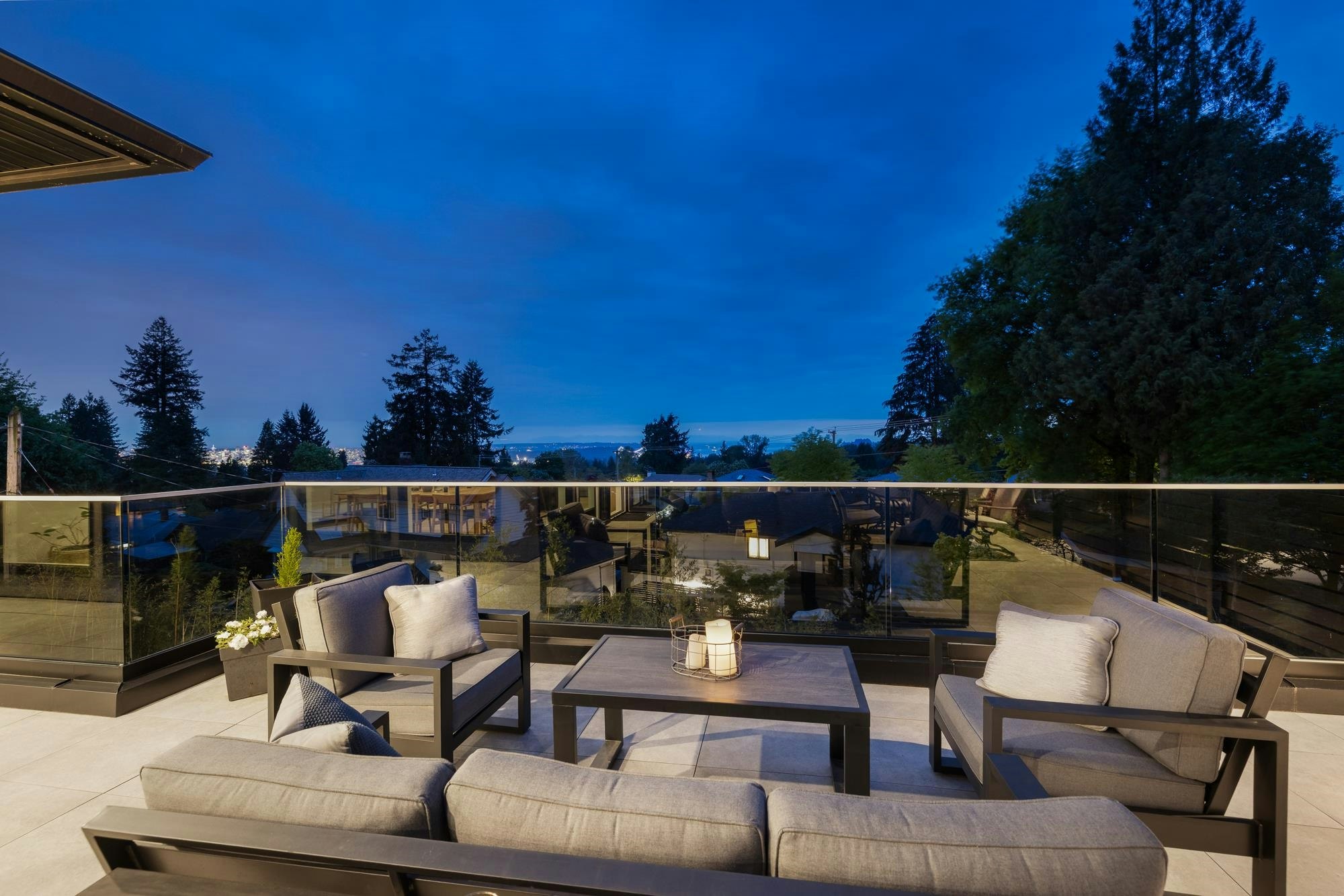 255 Sandringham Crescent, North Vancouver, BC, V7N 2R7 - 21