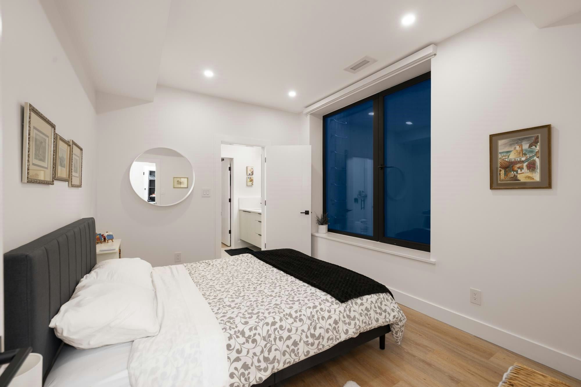 255 Sandringham Crescent, North Vancouver, BC, V7N 2R7 - 30