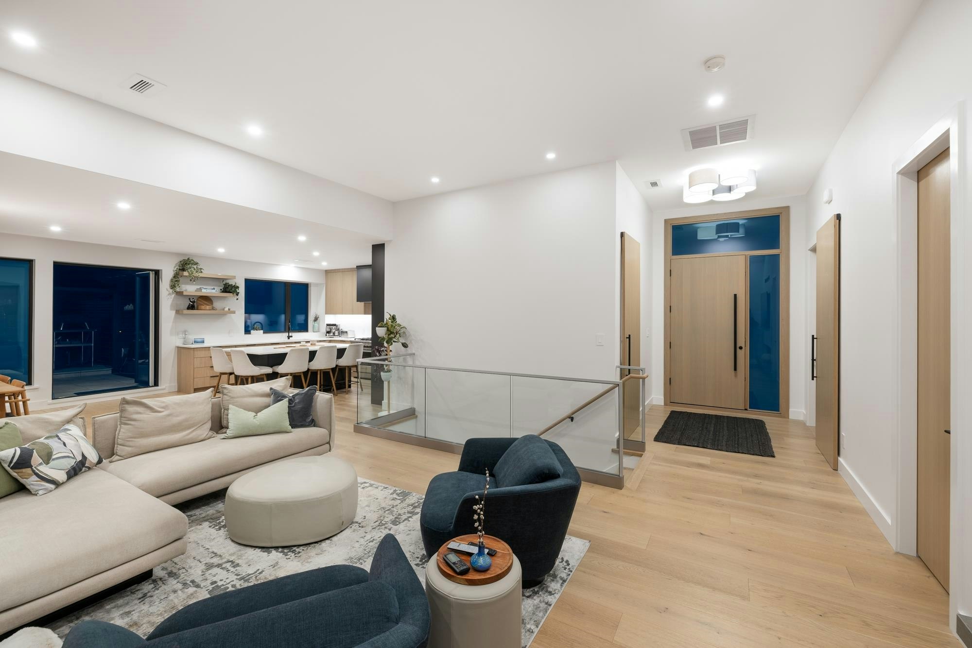 255 Sandringham Crescent, North Vancouver, BC, V7N 2R7 - 5