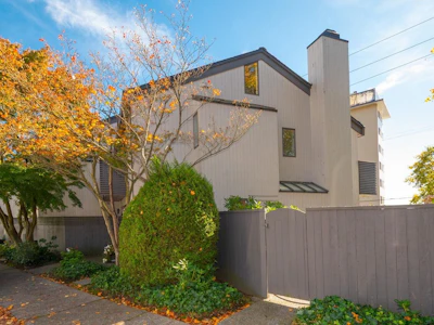 1896 Bellevue Avenue - 2