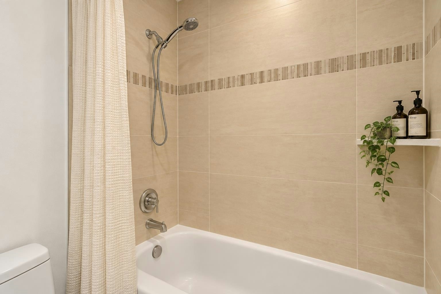 208-1106 Pacific Street, Vancouver, BC, V6E 1T4 - 31