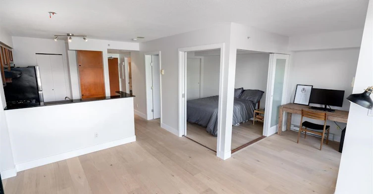 204-55 Alexander Street, Vancouver, BC, V6A 1B2 - 8